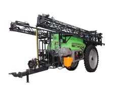 Altus Premium Field Sprayer