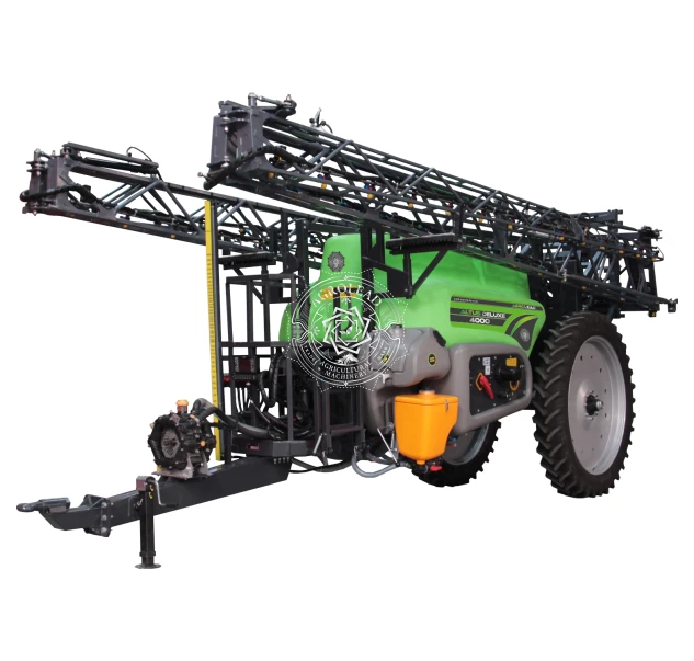 Altus Premium Field Sprayer